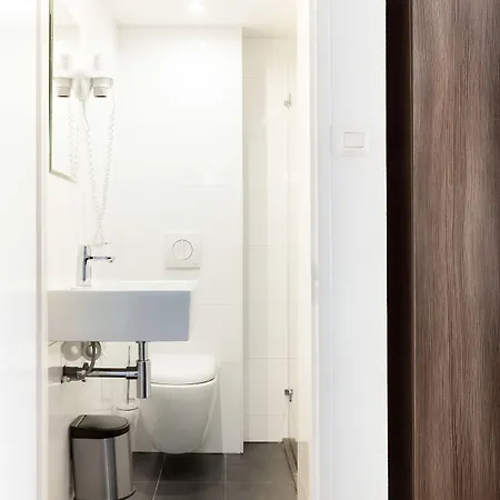 Victorie Hotel 3*