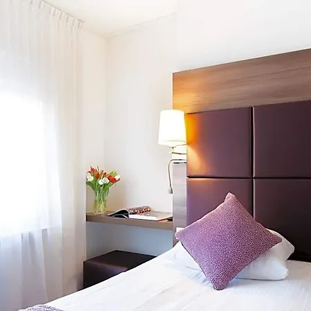 Hotel Victorie 3*