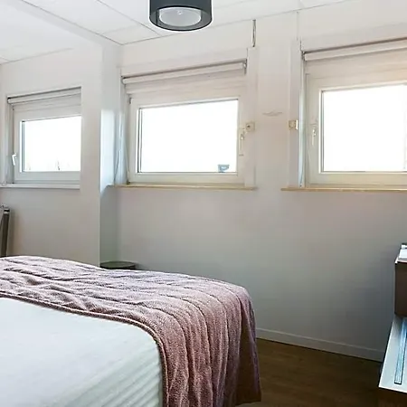 Hotel Victorie 3*