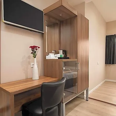 Victorie Hotel 3*