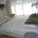 维多利亚酒店 3*